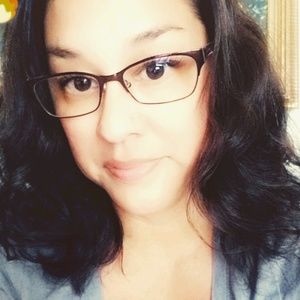 Meet your Posher, Leanne